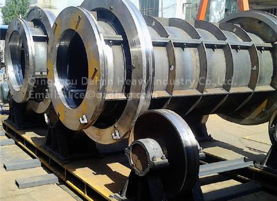 點(diǎn)擊查看詳細(xì)信息<br>標(biāo)題：Centrifugal Concrete Pipe Making Machine 閱讀次數(shù)：1564